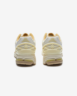 NEW BALANCE 1906 - WHITE/ BEIGE