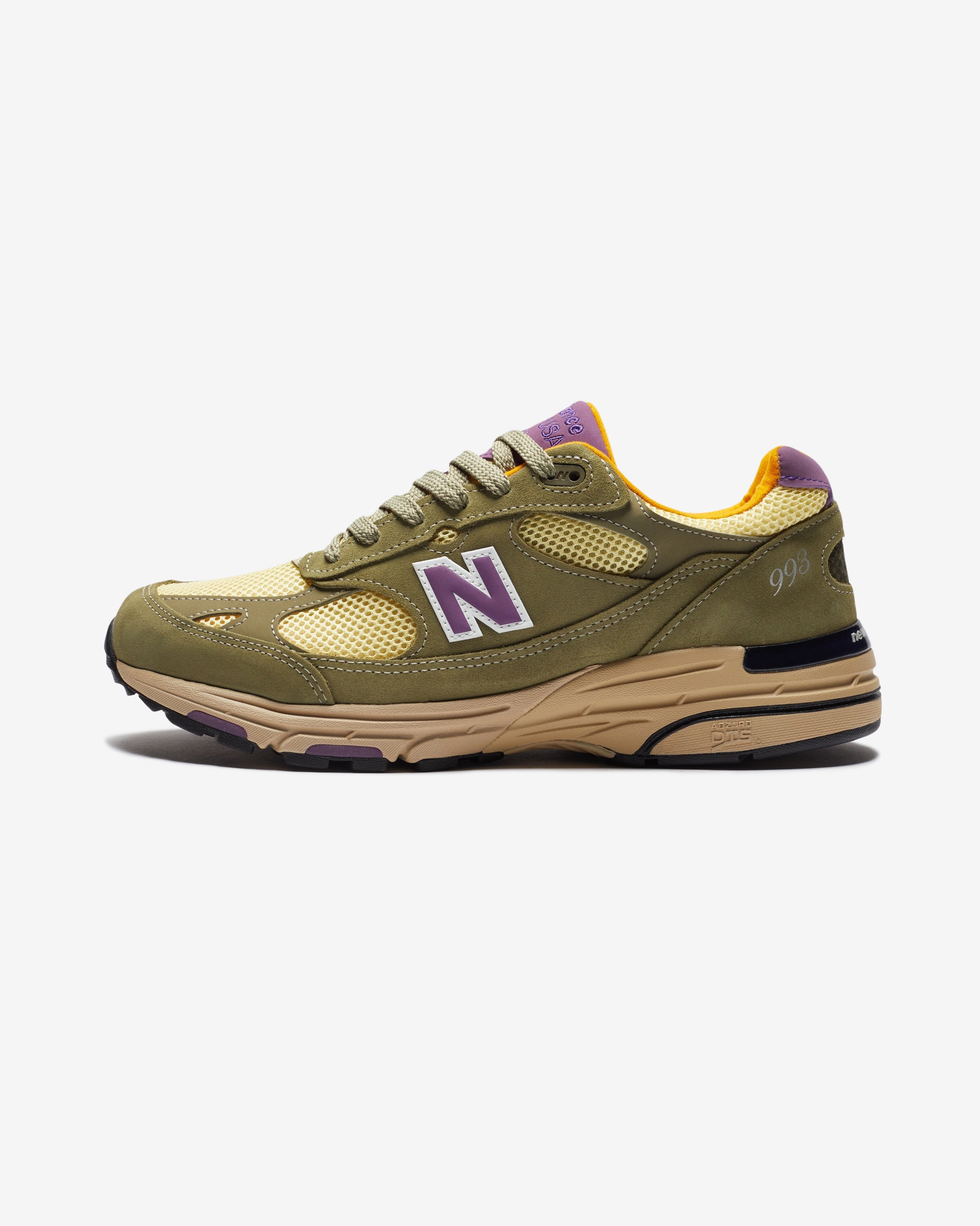 NEW BALANCE 'MADE IN USA' 993 - OLIVELEAF