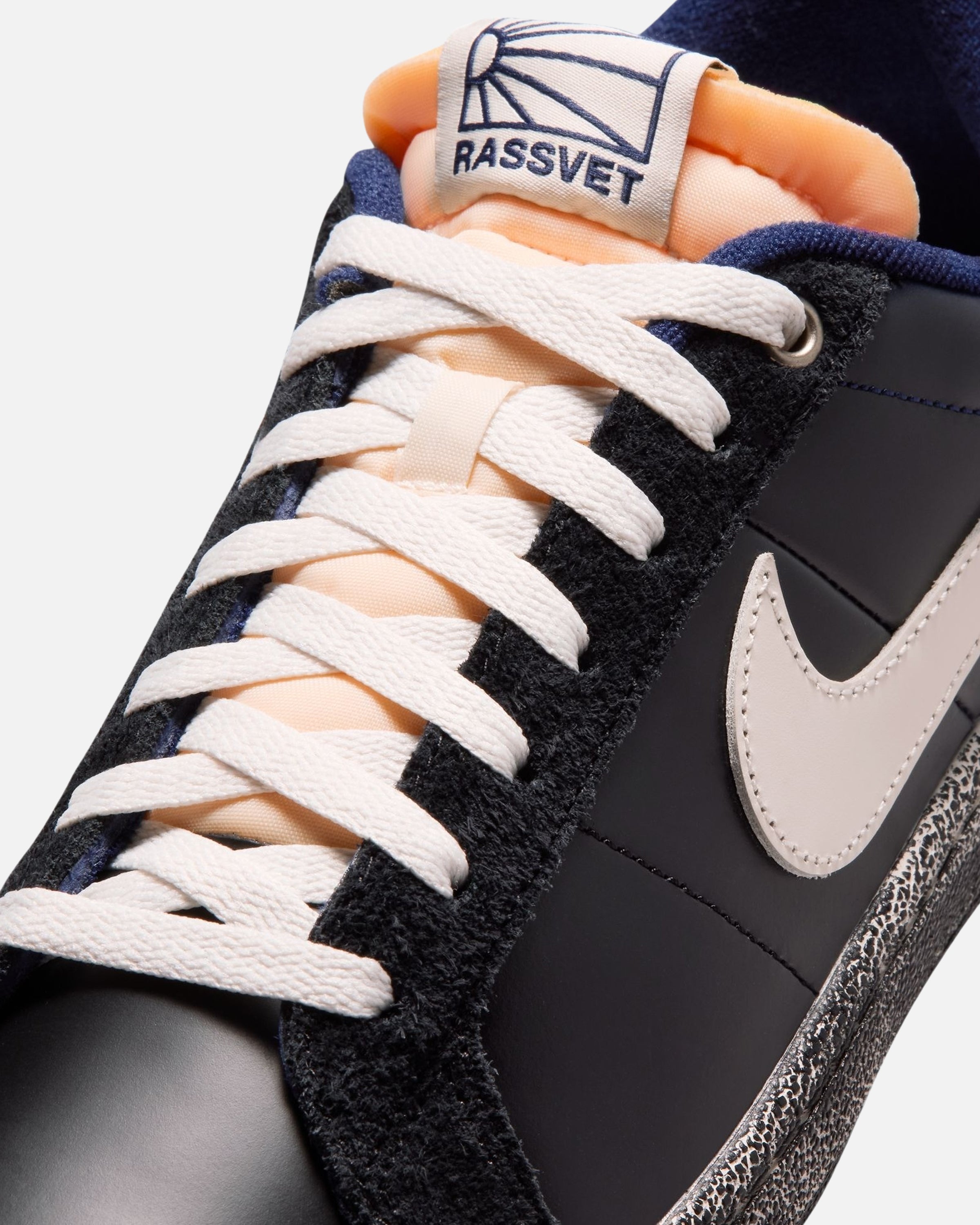 NIKE SB X RASSVET ZOOM TENNIS CLASSIC - BLACK – Undefeated