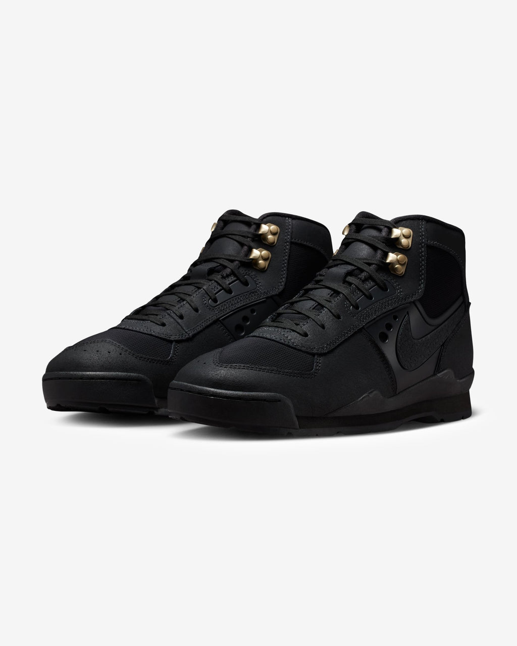 シューズ(男性用) Nike UNDEFEATED aj4 28.0cm UNDEFEATED AJ4 FRIENDS AND FAMILY – Undefeated