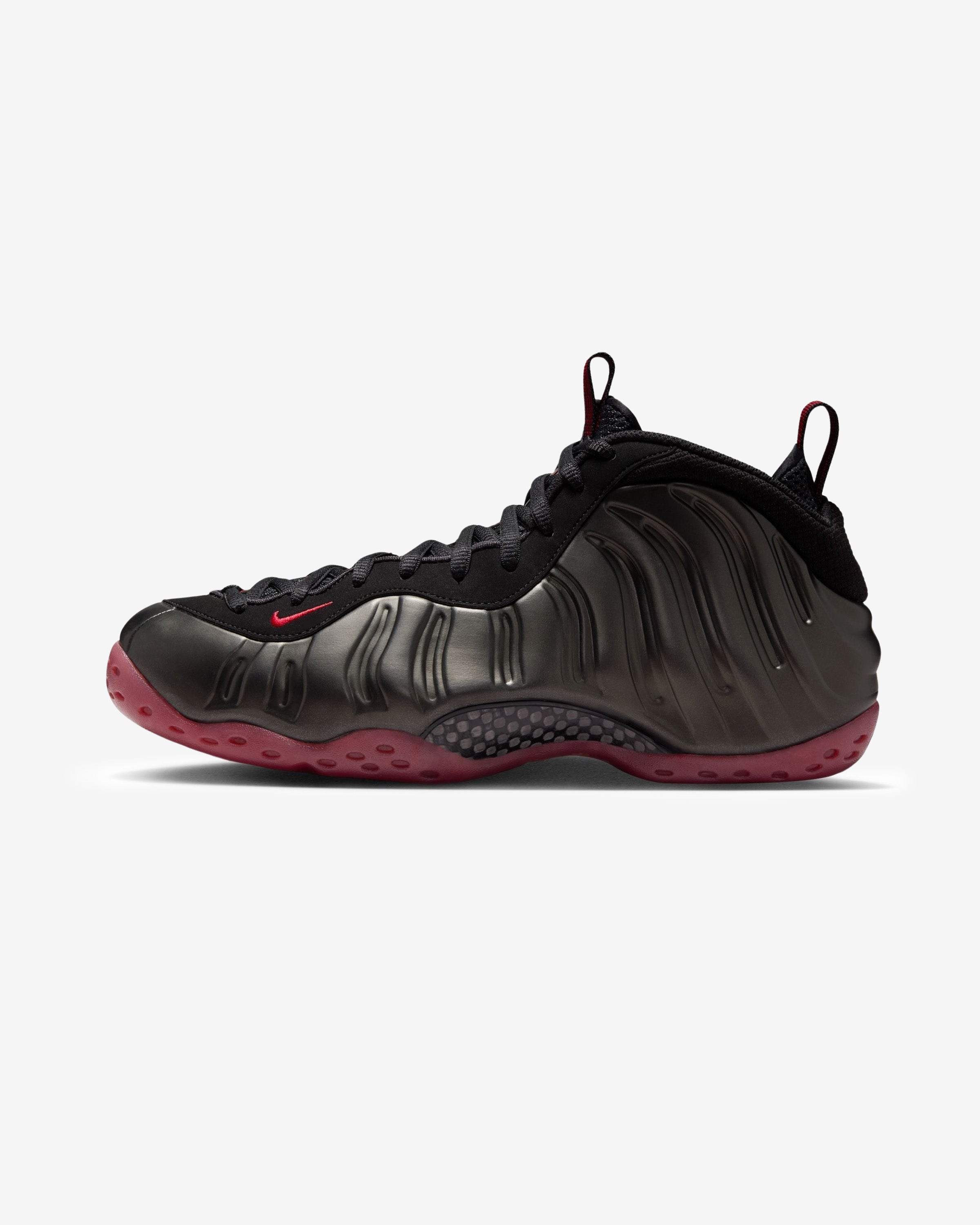 NIKE AIR FOAMPOSITE ONE - BLACK/ VARSITYRED