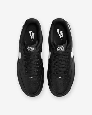 NIKE AIR FORCE 1 '07 - BLACK/ WHITE