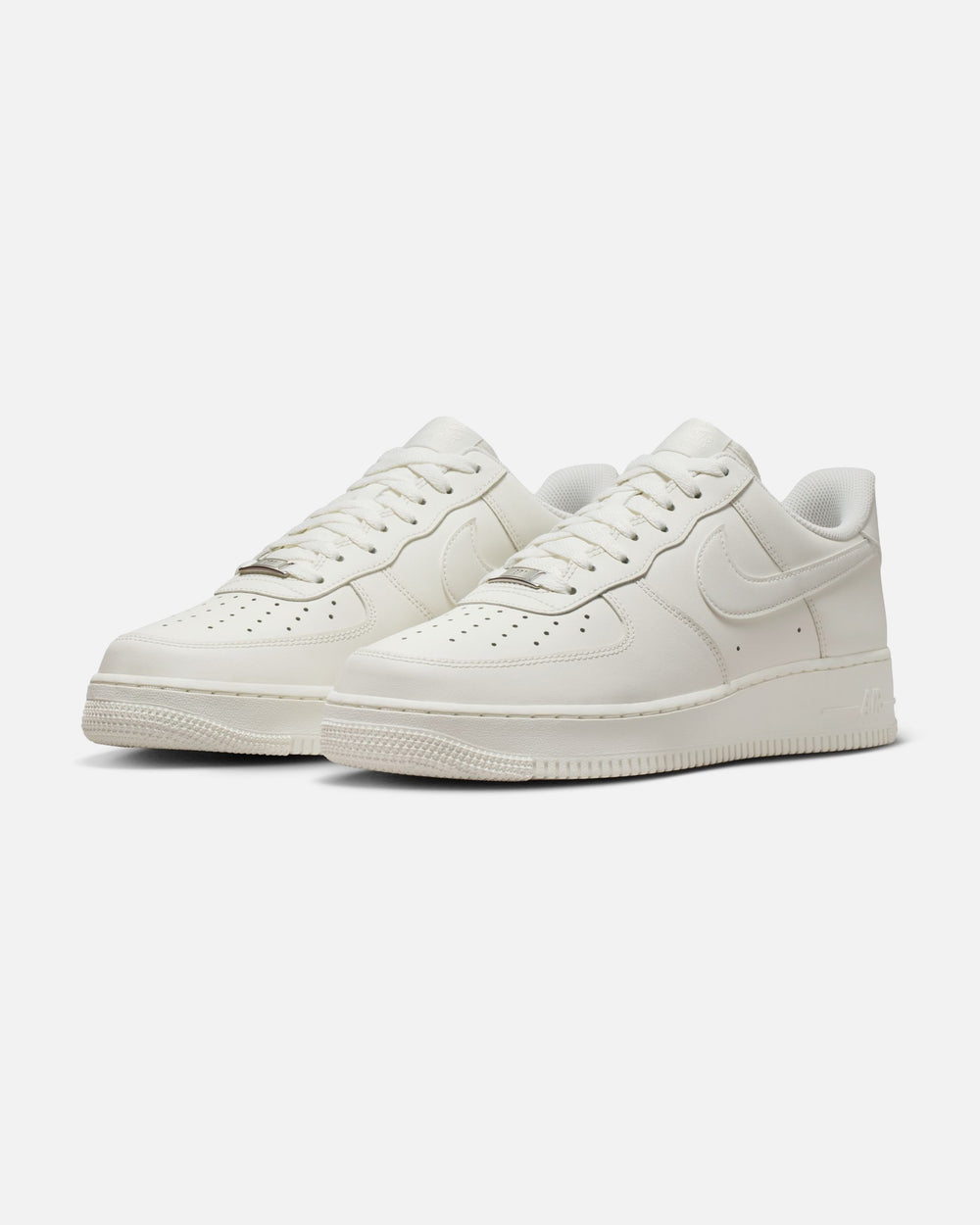 NIKE AIR FORCE 1 '07 - SAIL – Undefeated