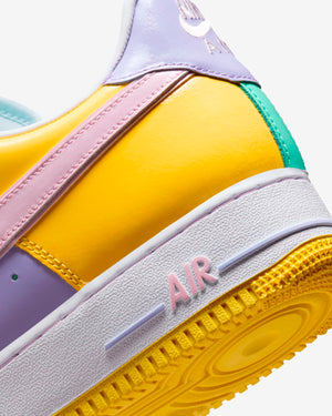 琉球*海花セール　カラフル エアファーン　0529-1 NIKE AIR FORCE 1 '07 - YELLOW PULSE/ PINK FOAM/ HYDRANGEAS