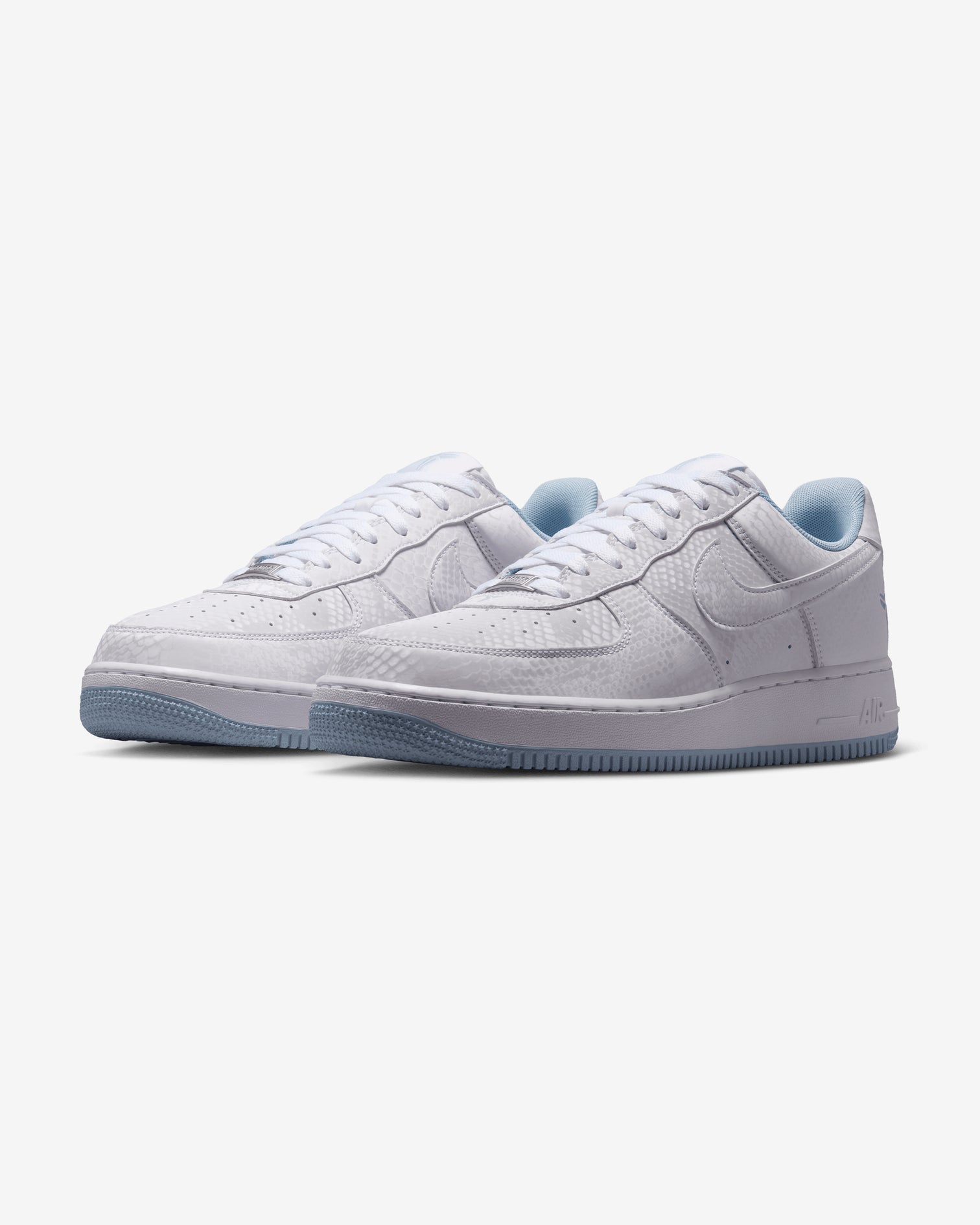 Nike – Undefeated
