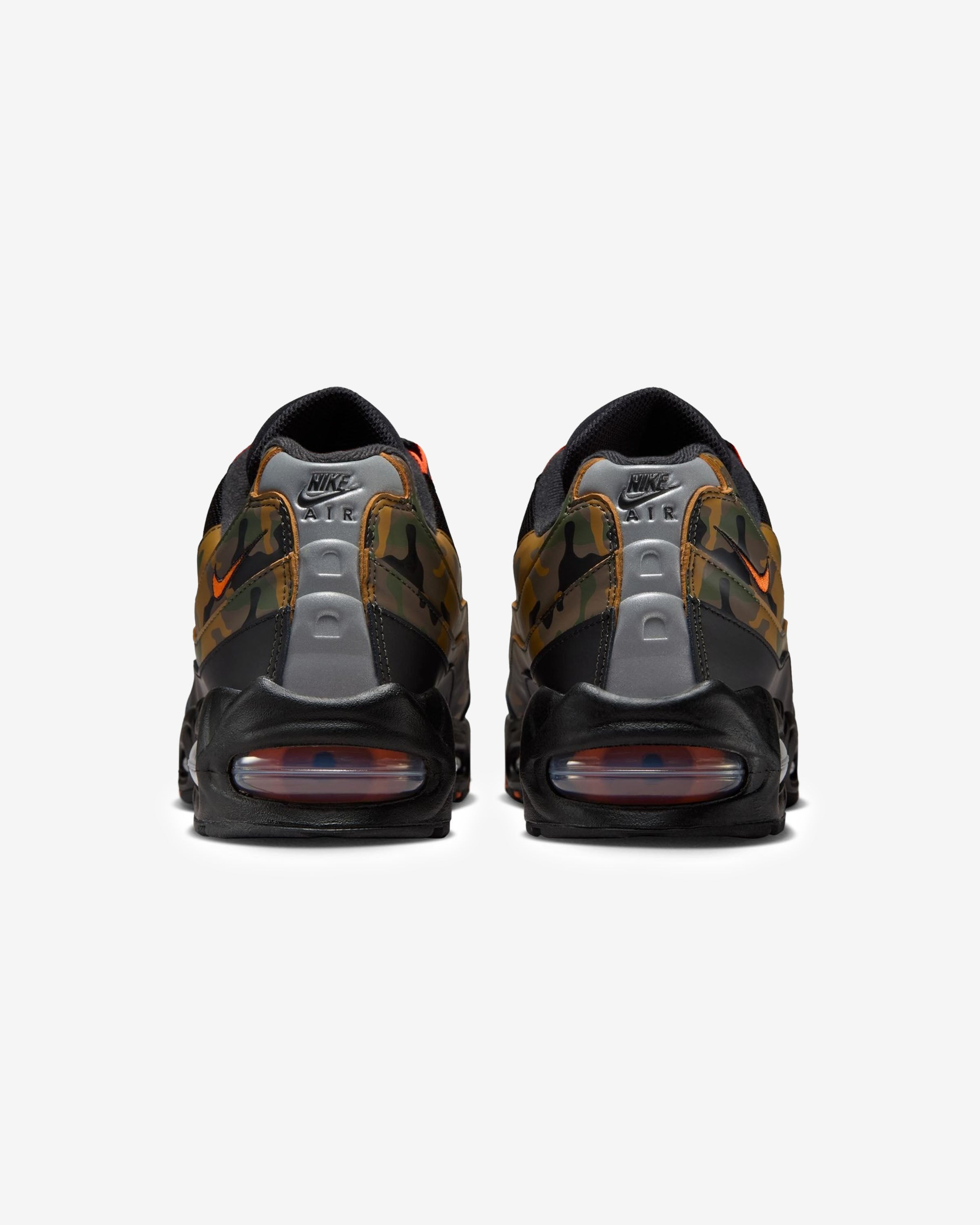 NIKE AIR MAX 95 - BLACK/ SAFETYORANGE