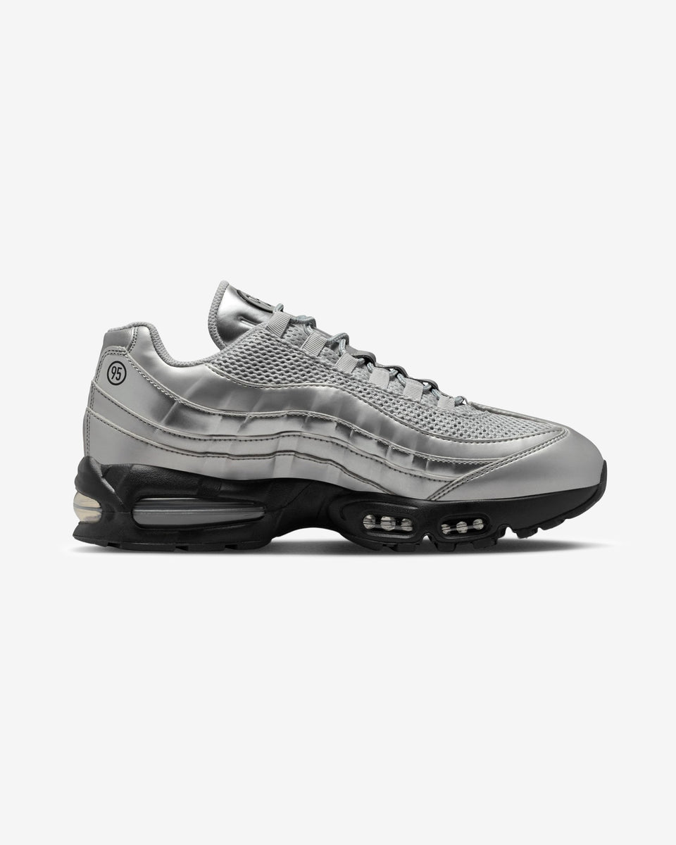 NIKE AIR MAX 95 - METALLIC SILVER/ BLACK – Undefeated