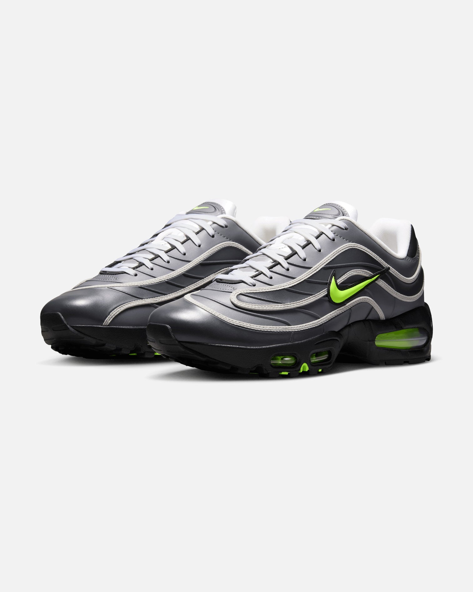 Nike – Undefeated