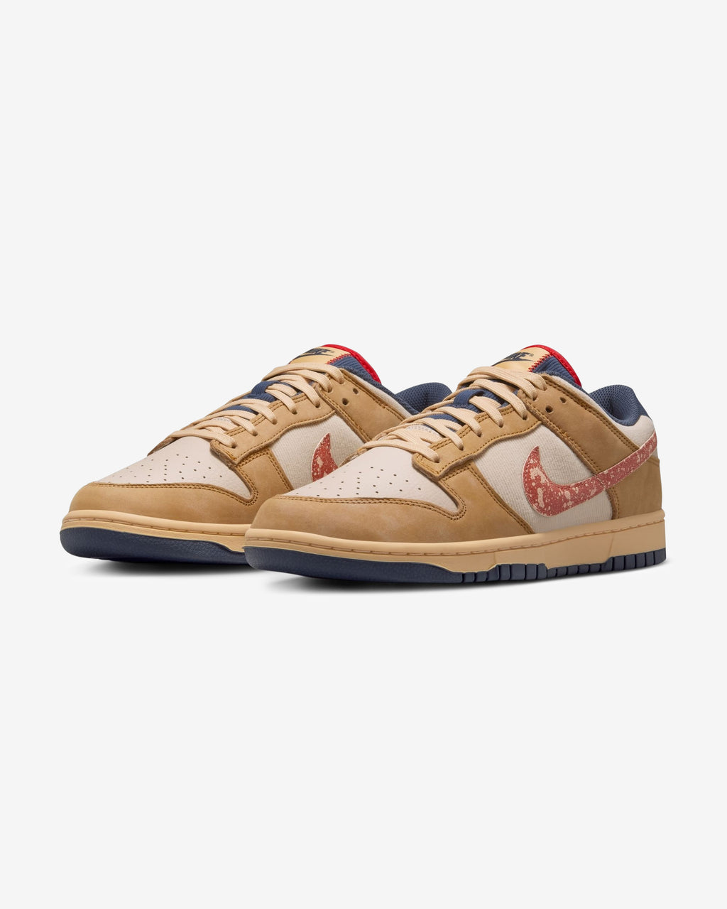 NIKE DUNK LOW RETRO SE - WHEAT/ BURNTSUNRISE - NIKE DUNK LOW RETRO SE - WHEAT/ BURNTSUNRISE