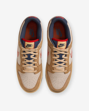 NIKE DUNK LOW RETRO SE - WHEAT/ BURNTSUNRISE