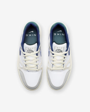NIKE FULL FORCE LOW - WHITE/ MIDNIGHTNAVY/ LTIRONORE