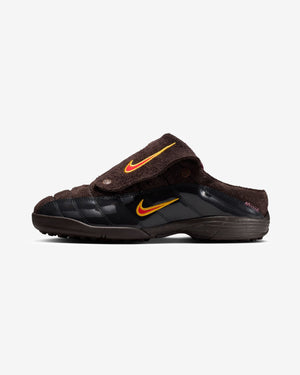 NIKE X KIDS OF IMMIGRANTS T90 MULE - VELVET BROWN – Undefeated