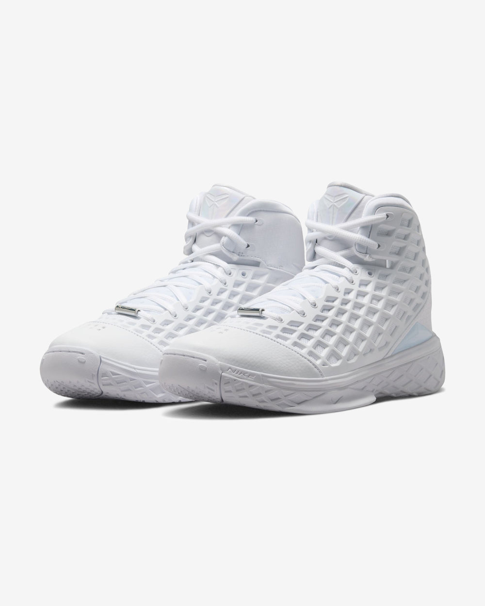 KOBE III PROTRO EP ホワイト 11 footwear_nike_kobe-iii-