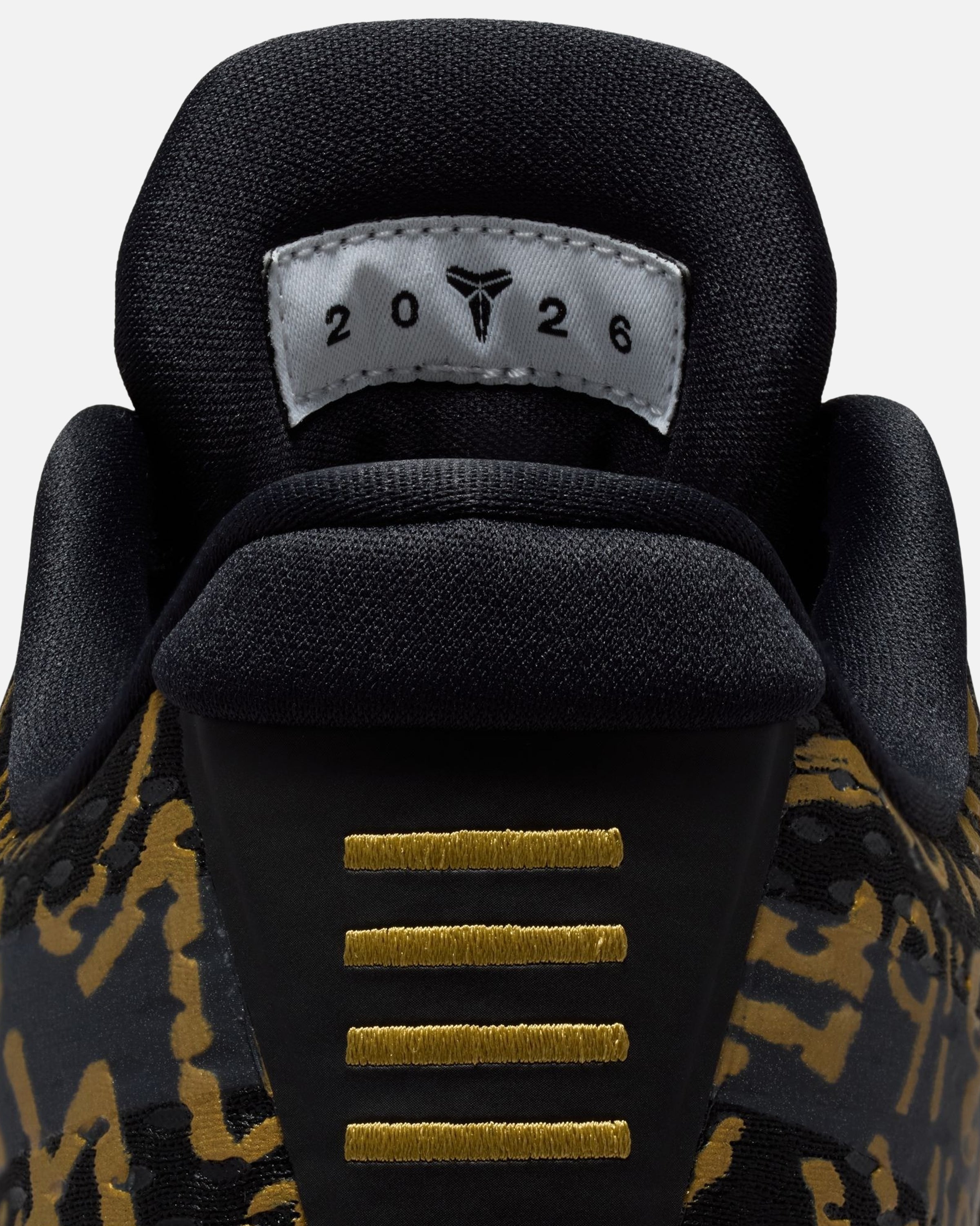 NIKE KOBE XI EM PROTRO - MULTI-COLOR – Undefeated