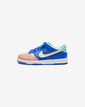 NIKE PS DUNK LOW - HYPERROYAL/ SANDDRIFT/ EMERALDRISE