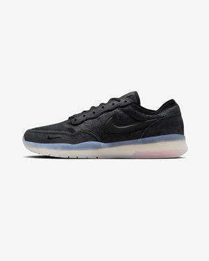 NIKE SB PS8 - BLACK