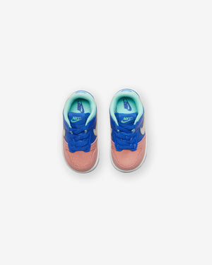 NIKE TD DUNK LOW - HYPERROYAL/ SANDDRIFT/ EMERALDRISE