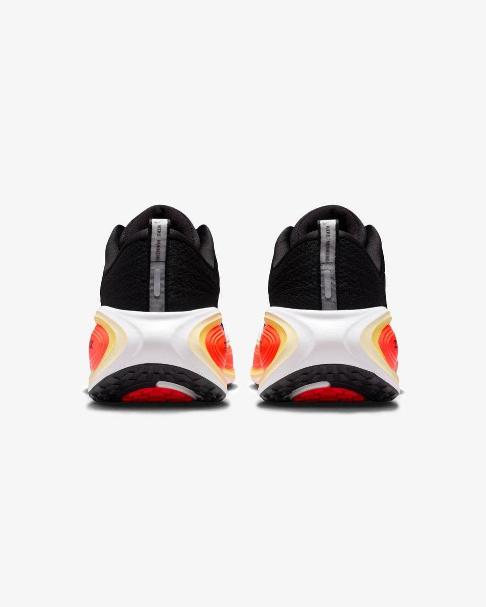 NIKE VOMERO PLUS - BLACK/ WHITE/ BRIGHT CRIMSON – Undefeated