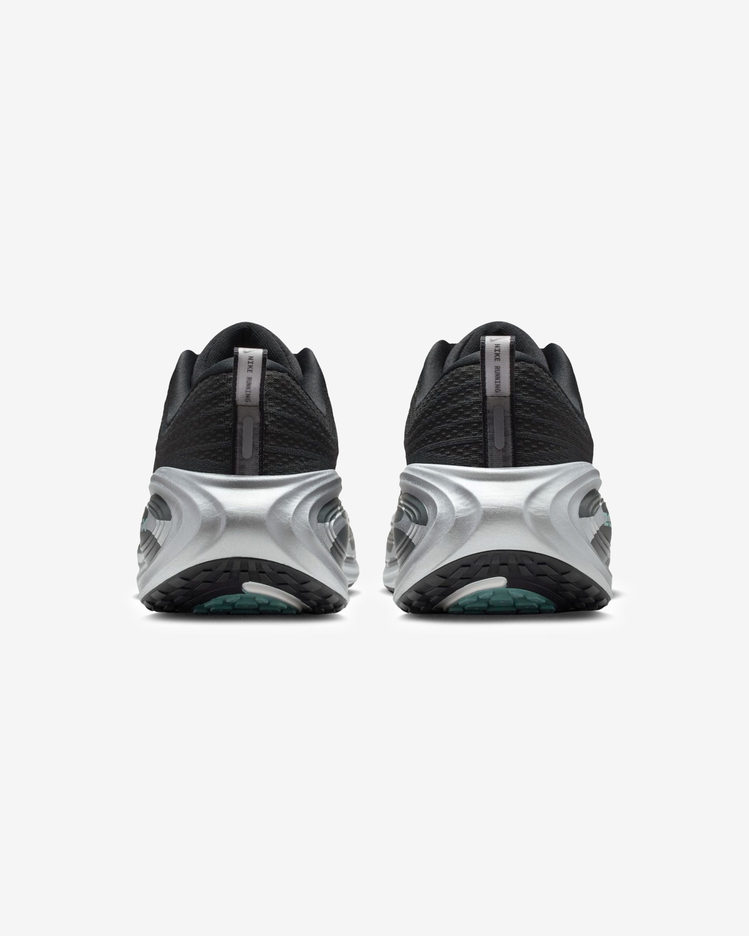 NIKE VOMERO PLUS - ANHTRACITE/ REFLECTSILVER