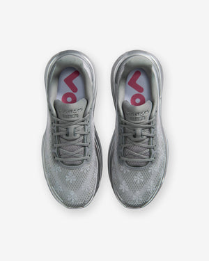 NIKE WMNS VOMERO PREMIUM - GEYSER GREY/ METALLIC SILVER – Undefeated