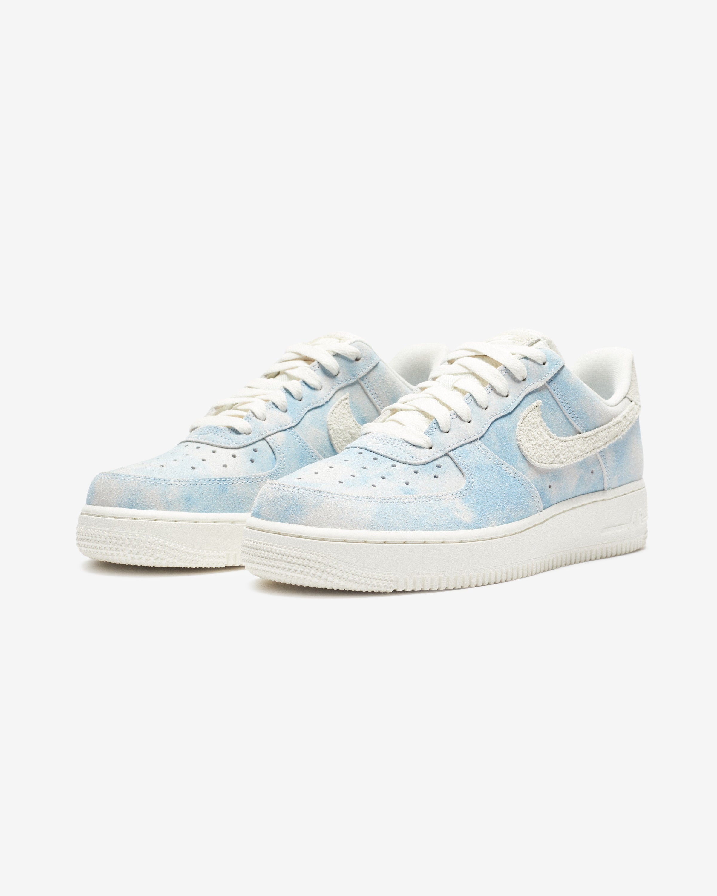 NIKE WOMEN'S AIR FORCE 1 '07 SE - CELESTINEBLUE/ SAIL