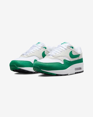 NIKE WOMEN'S AIR MAX 1 - NEUTRALGREY/ MALACHITE/ WHITE