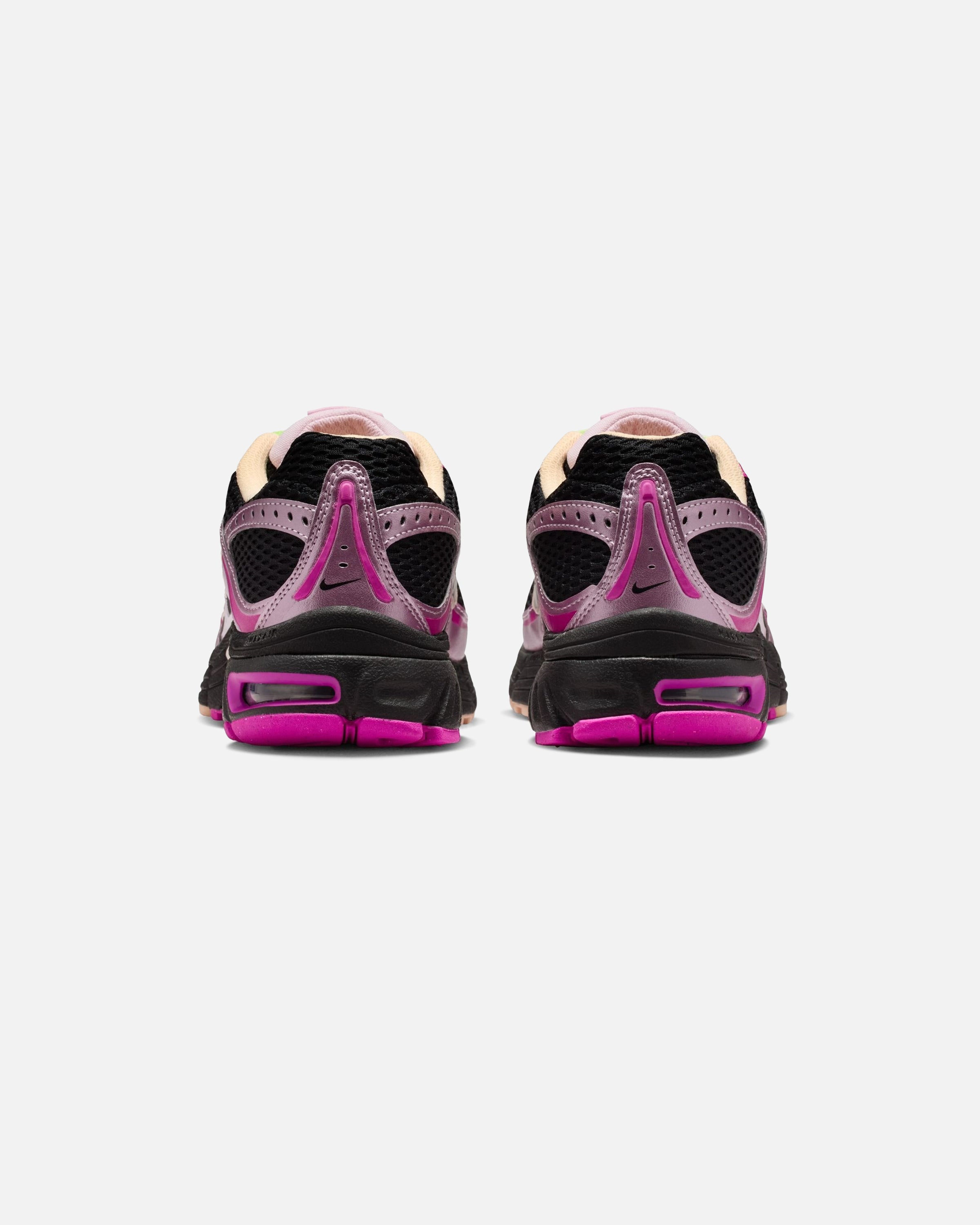 NIKE WOMEN'S AIR MAX MOTO 2K - BLACK/ FIREPINK