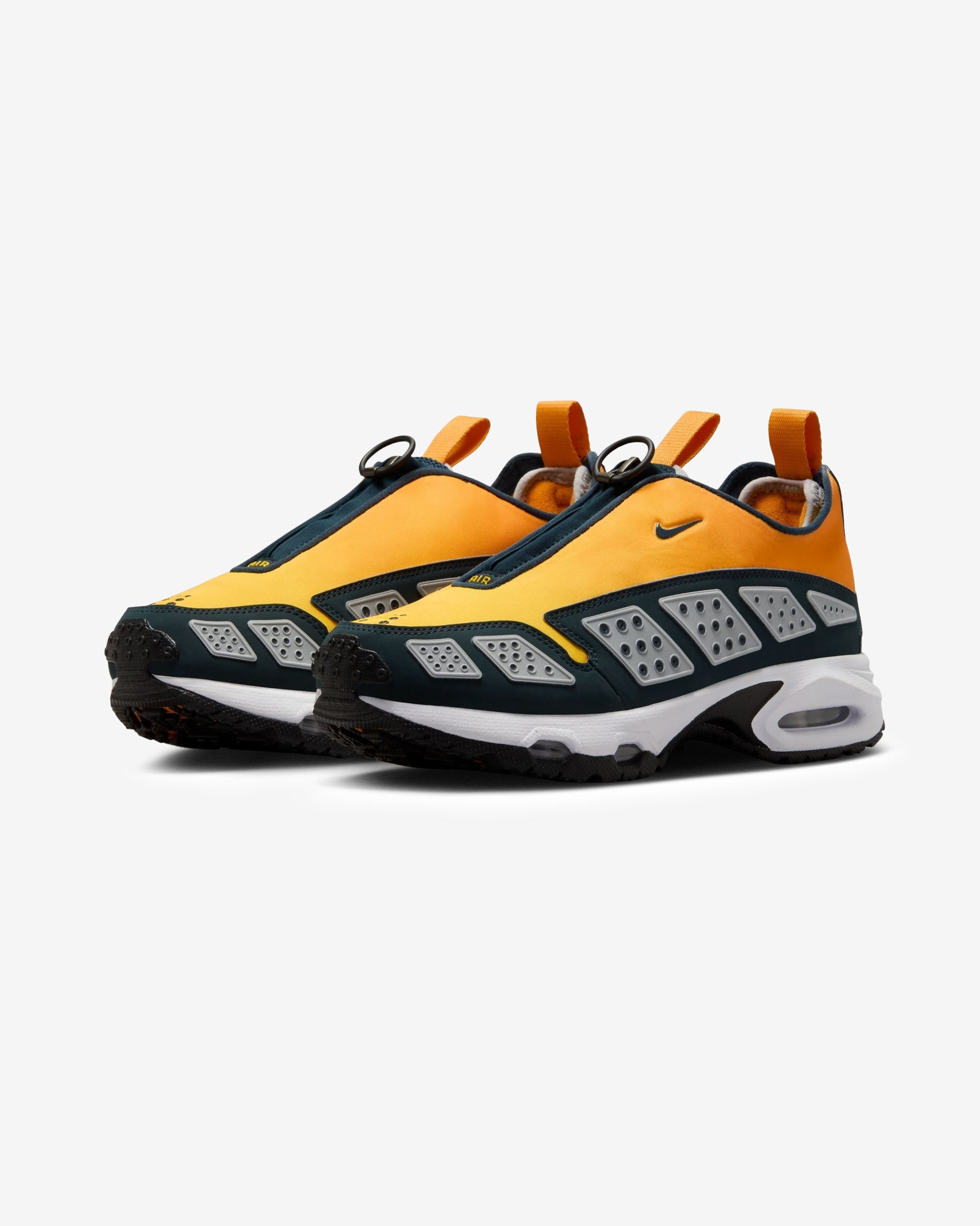 NIKE WOMEN'S AIR MAX SNDR - CANYONGOLD/ DEEPOCEAN