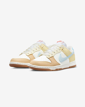 NIKE WOMEN'S DUNK LOW NN - SUMMITWHITE/ GLACIERBLUE