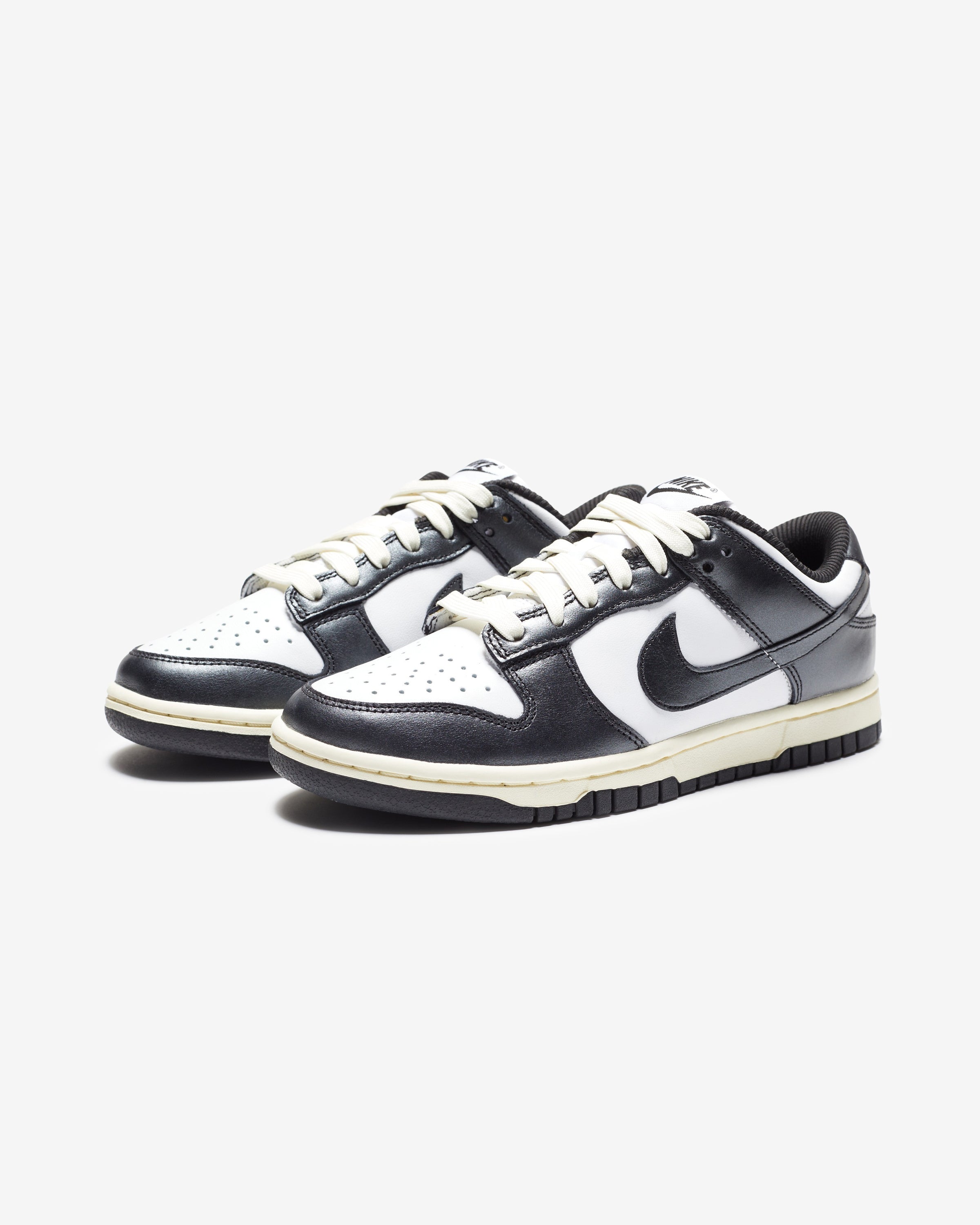 NIKE WOMEN'S DUNK LOW PRM - WHITE/ BLACK/ COCONUTMILK – Undefeated