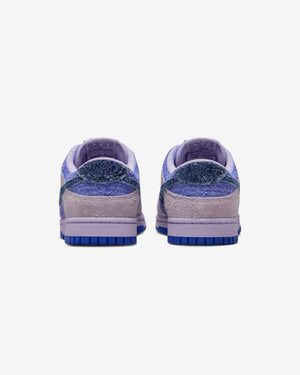 NIKE WOMEN'S DUNK LOW SE - HYDRANGEAS/ DEEPROYALBLUE