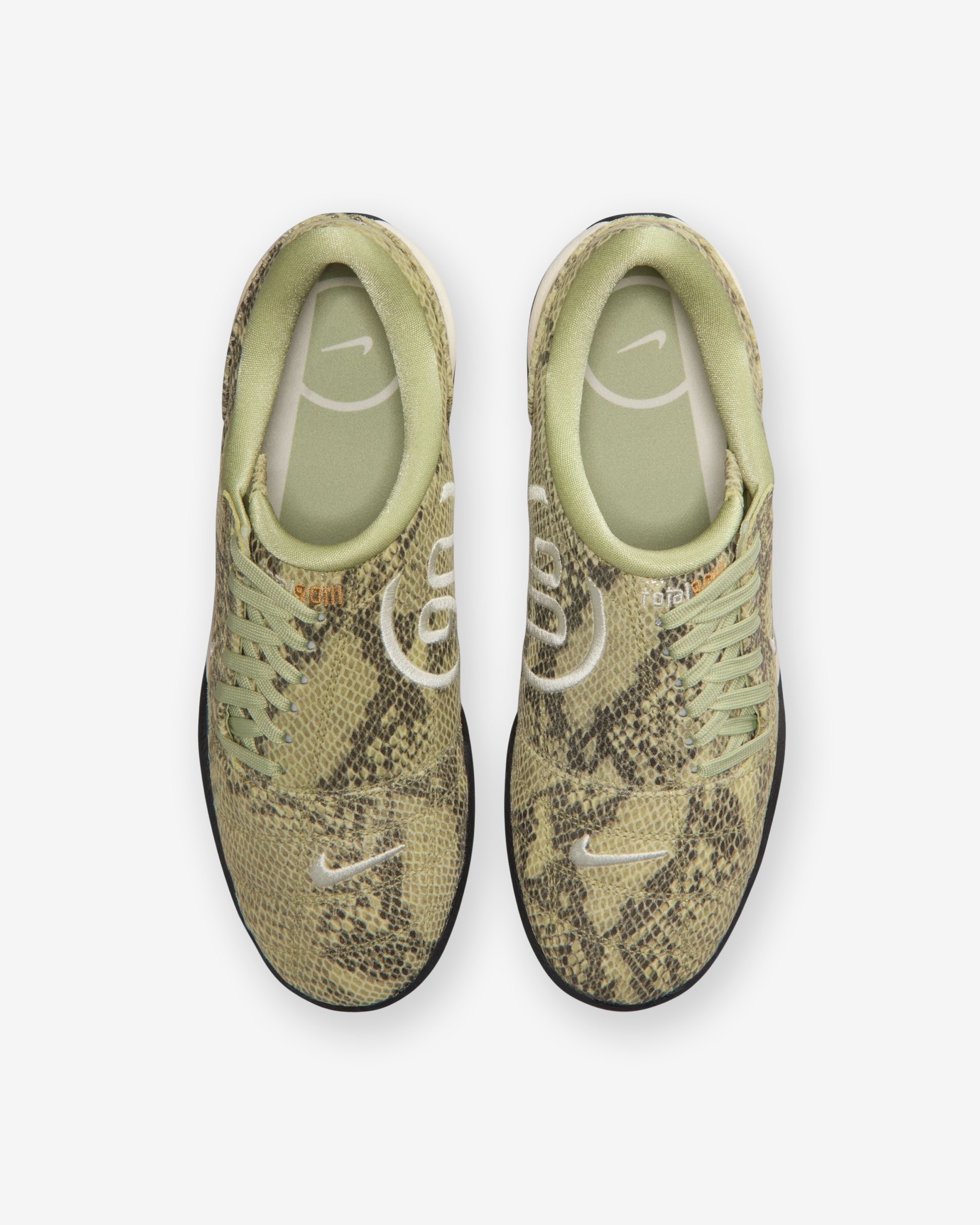 NIKE WOMEN'S TOTAL 90 SE - OLIVEAURA/ PALEIVORY