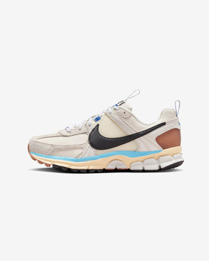 NIKE WOMEN'S ZOOM VOMERO 5 PRM - PALEIVORY/ BLACK