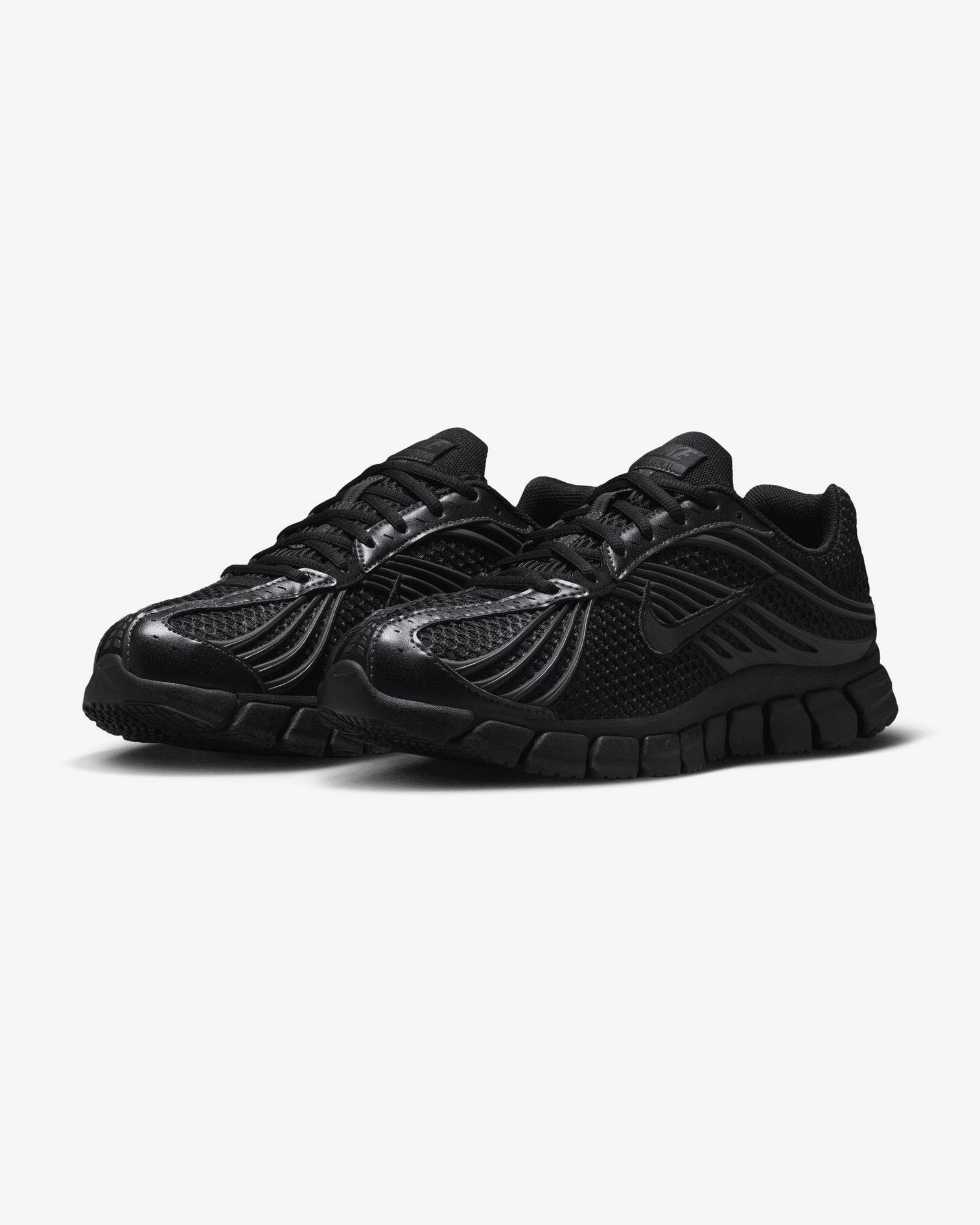 Nike – Undefeated