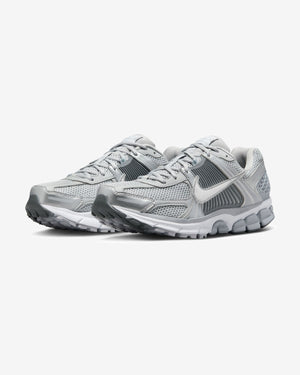 NIKE ZOOM VOMERO 5 - WOLFGREY/ WHITE/ METALLICSILVER