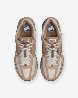 NIKE ZOOM VOMERO 5 - KHAKI/ PHANTOM