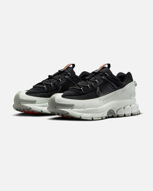 NIKE ZOOM VOMERO ROAM - BLACK/ LIGHTSILVER