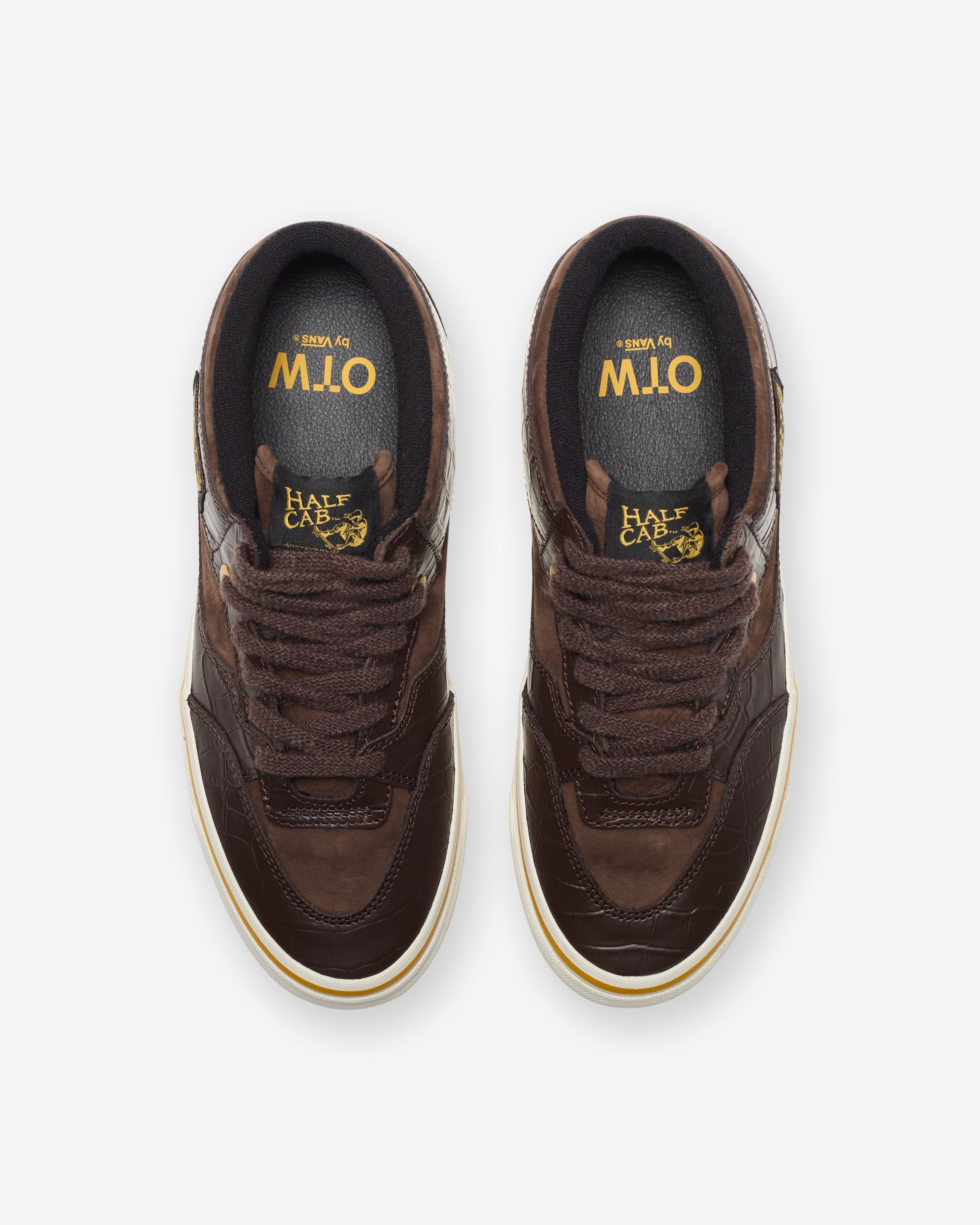 VANS OTW HALF CAB 33 CLASSIC VIBRAM - DEMITASSEPATENT