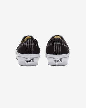 VANS PREMUIM AUTHENTIC 44 - BLACK/ WHITE