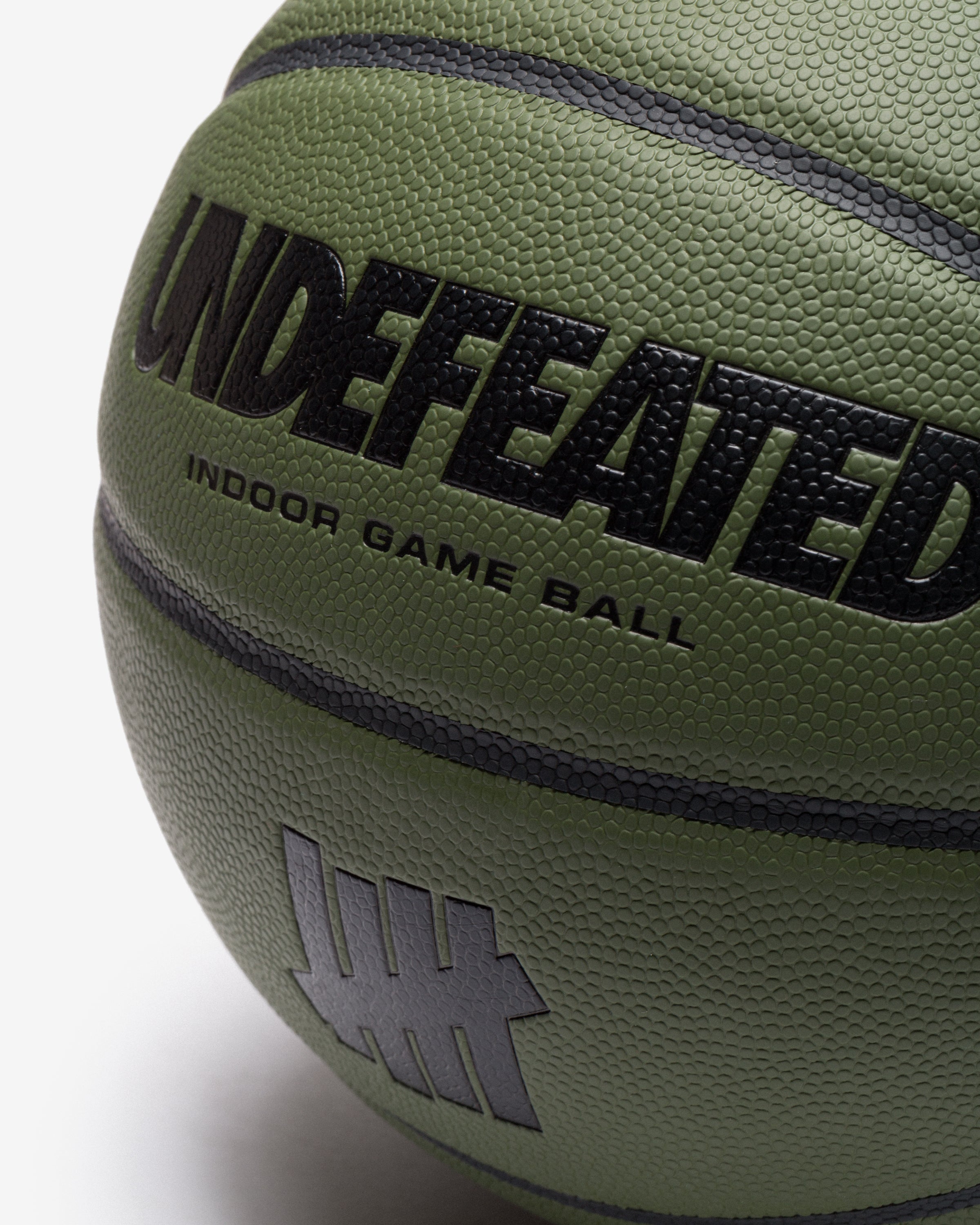 UNDEFEATED X WILSON LIMITED EDITION BASKETBALL - OLIVE