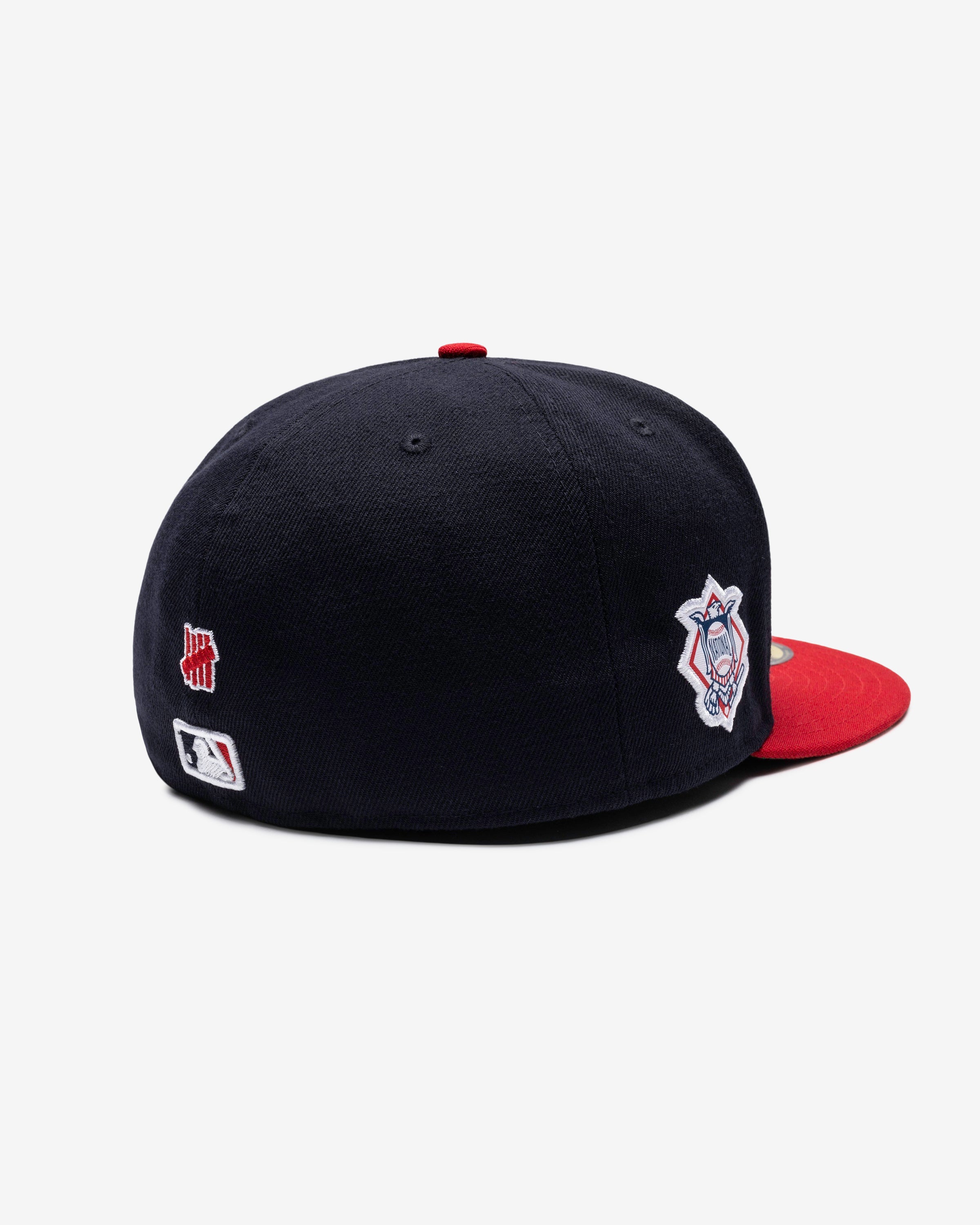 UNDEFEATED X NE X MLB FITTED - ATLANTA BRAVES