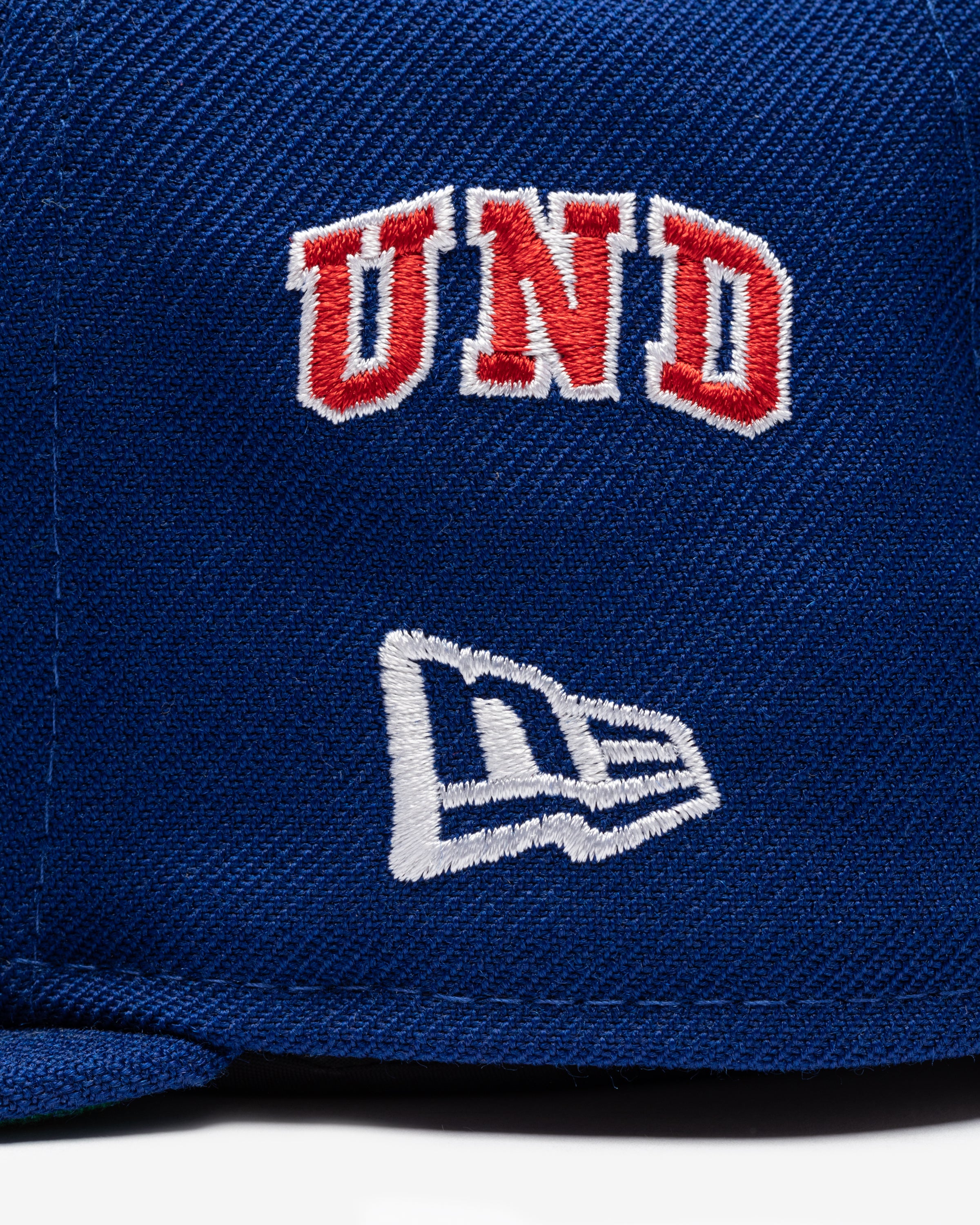 UNDEFEATED X NE X MLB FITTED - CHICAGO CUBS