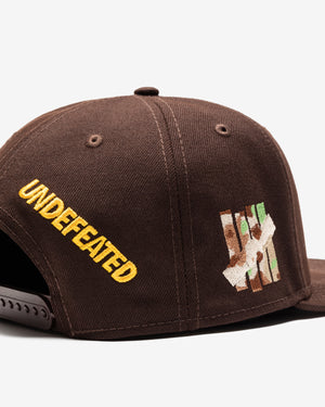 UNDEFEATED X NE STRIKE ICON FITTED