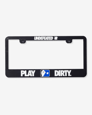 UNDEFEATED PLAY DIRTY LICENSE PLATE - BLACK