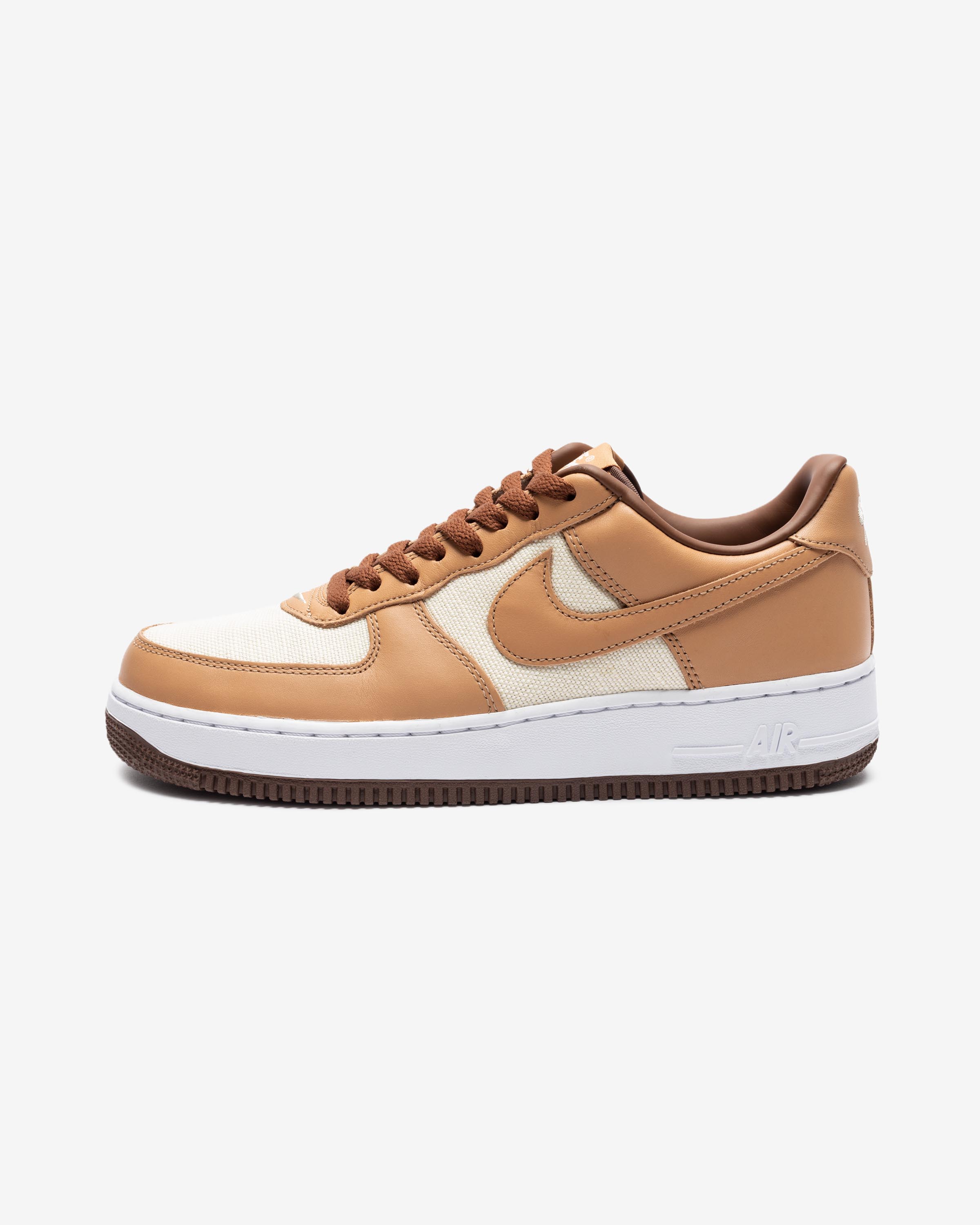NIKE AIR FORCE 1 - NATURAL/ UNDERBRUSH/ ACORN