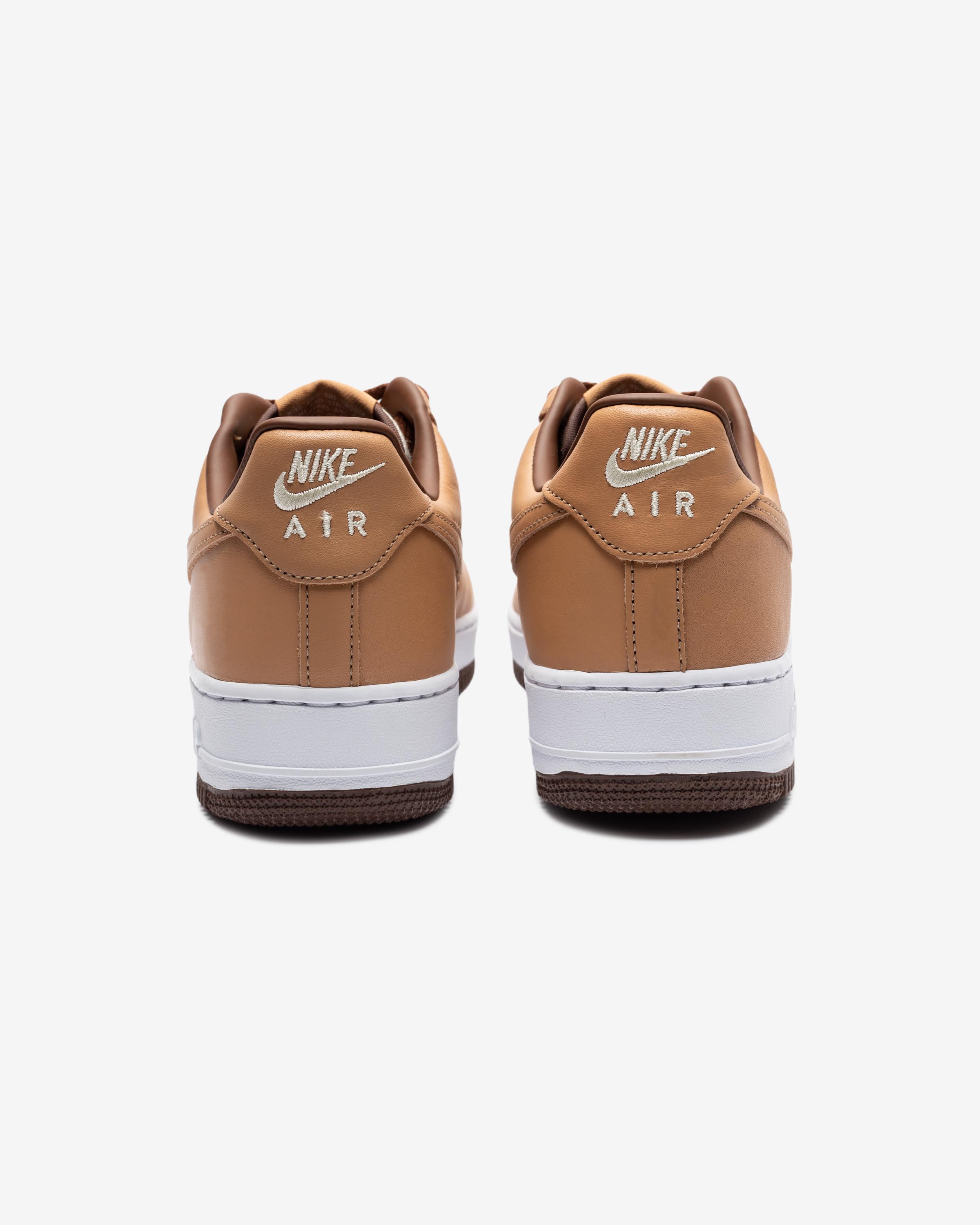 NIKE AIR FORCE 1 - NATURAL/ UNDERBRUSH/ ACORN