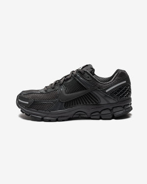 NIKE ZOOM VOMERO 5 SP - ANTHRACITE/ BLACK/ WOLFGREY – Undefeated